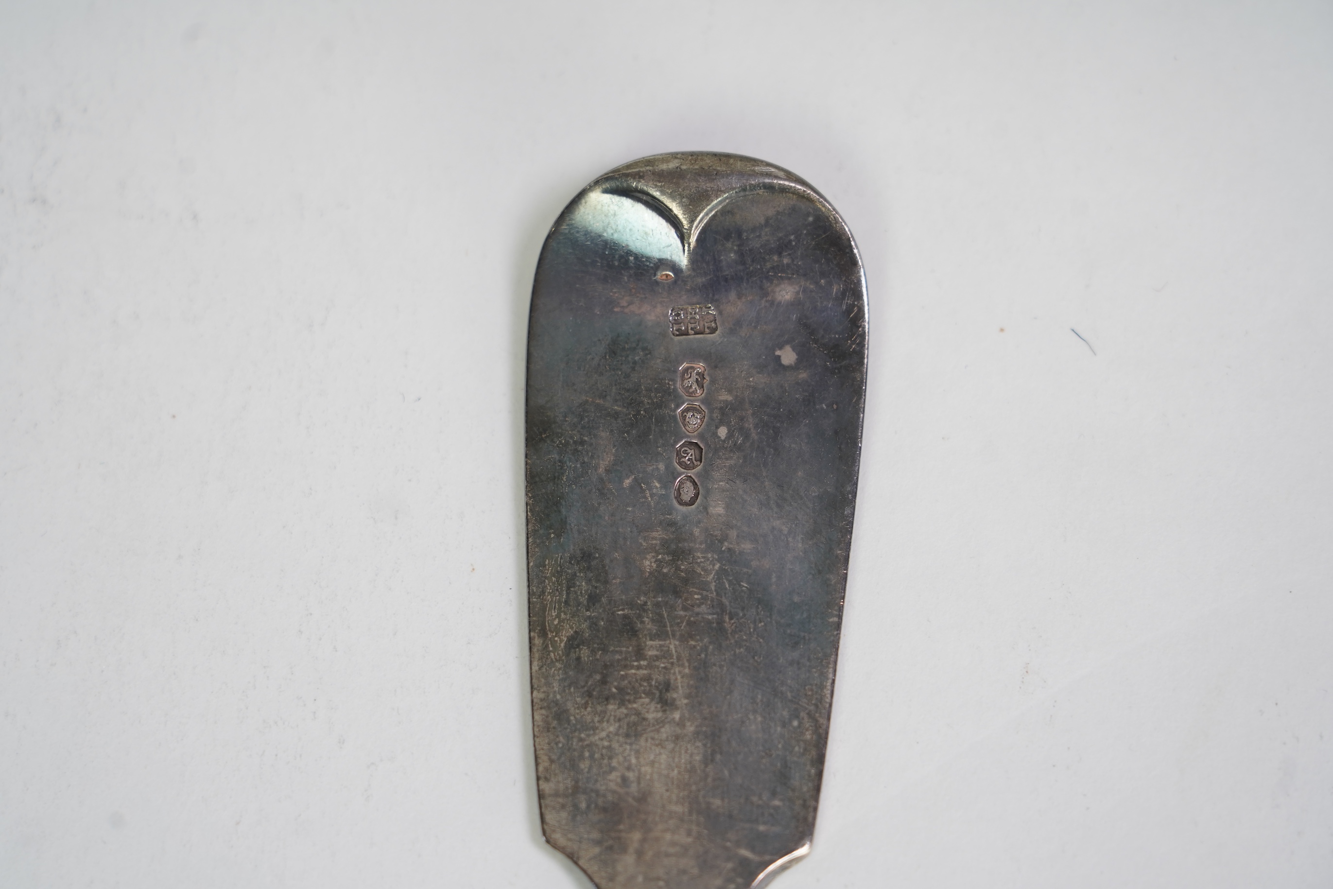 A William IV silver fiddle and thread soup ladle, by The Lias Brothers